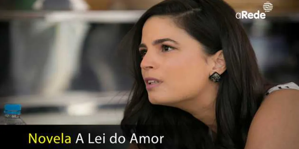 Imagem ilustrativa da imagem Yara vê Misael beijar Flávia