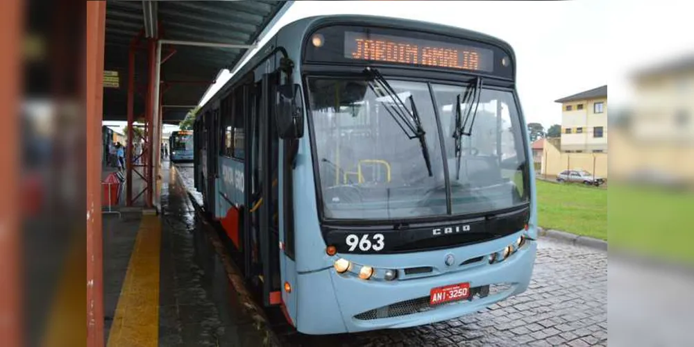 Imagem ilustrativa da imagem Passagem de ônibus pode chegar a R$ 3,76 em PG