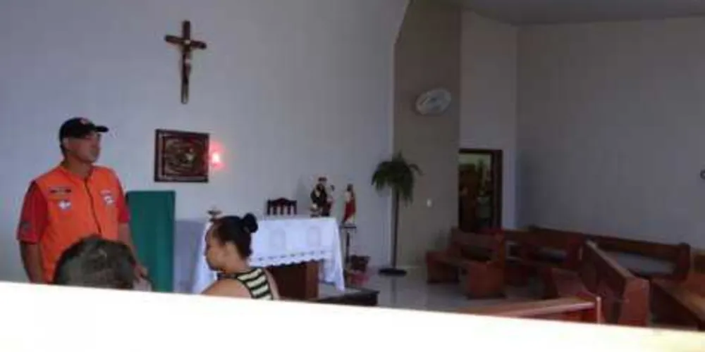 Imagem ilustrativa da imagem Mulher é degolada dentro de igreja matriz no Paraná