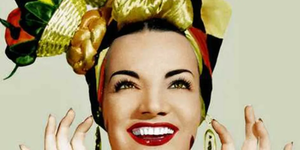 “Carmen: uma biografia” ganhou o prêmio Jabuti em 2006 na categoria biografia e foi considerado o “livro do ano de não-ficção”