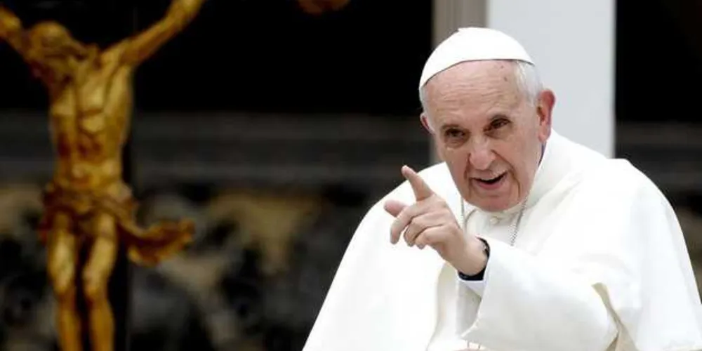 Imagem ilustrativa da imagem Papa Francisco critica sonegação de impostos