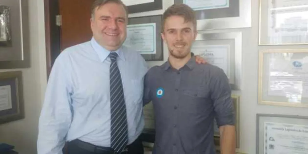 Aluno de PG se encontrou com o deputado Ney Leprevost