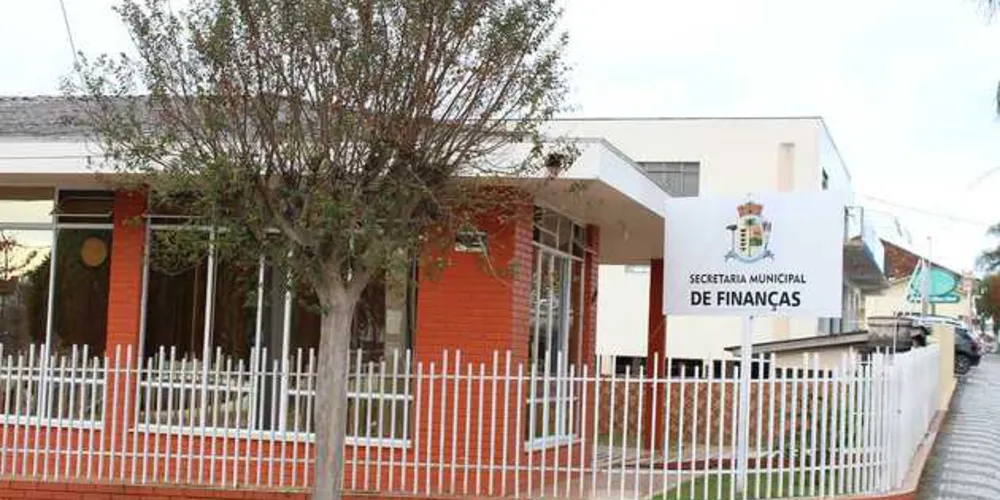 Prefeitura de Palmeira ampliou horário de atendimento da Secretaria de Finanças
