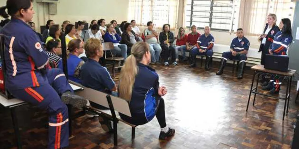 O ano de 2016 teve palestras voltadas para professores de educação infantil, com 420 profissionais capacitados 