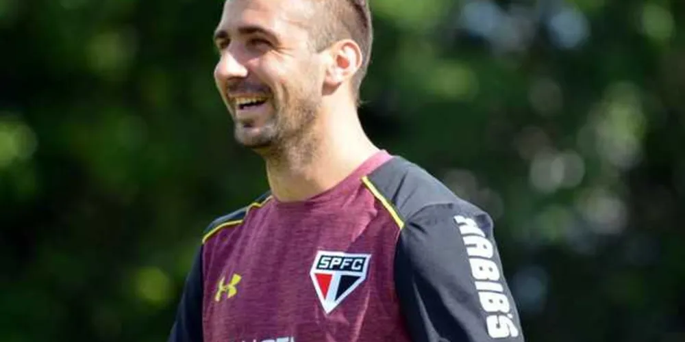 Imagem ilustrativa da imagem Lucas Pratto deve estreiar no São Paulo nesse sábado