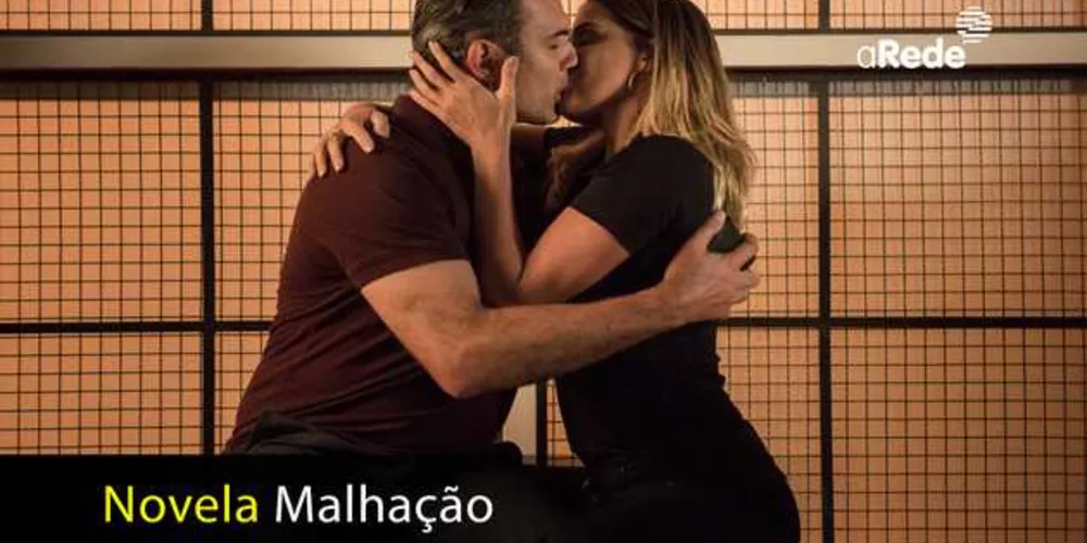 Imagem ilustrativa da imagem Ricardo assume o namoro com Tânia