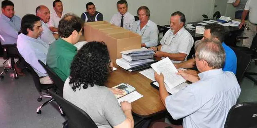 Imagem ilustrativa da imagem CMT sugere que passagem de ônibus suba para R$ 3,70