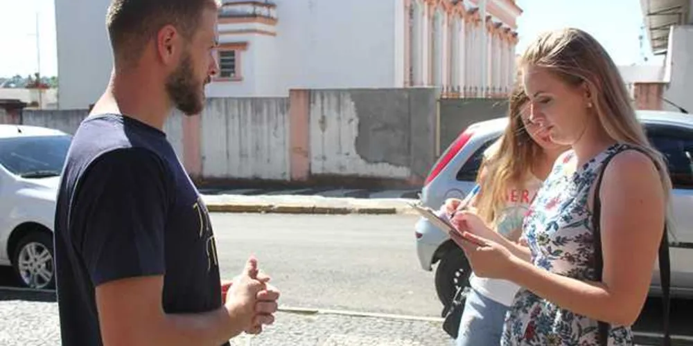 Prefeitura de Palmeira consulta a população para definir as atrações musicais