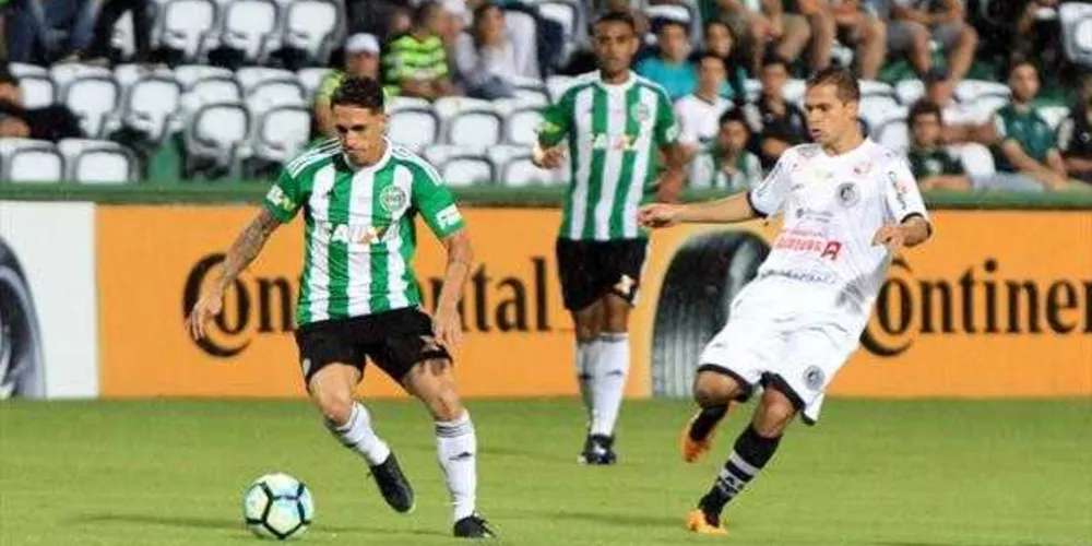 Derrota do Coritiba foi dentro do COuto Pereira