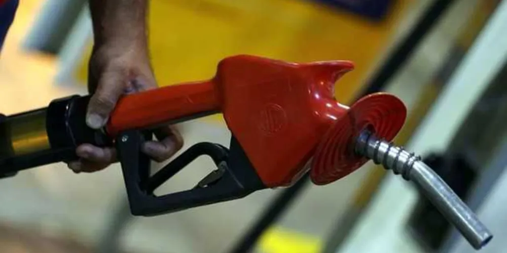 Imagem ilustrativa da imagem Petrobras reduz preços do diesel e da gasolina
