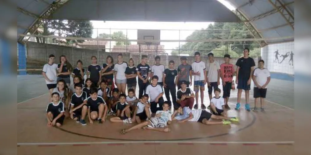 Imagem ilustrativa da imagem Aulas esportivas retomam atividades em Castro