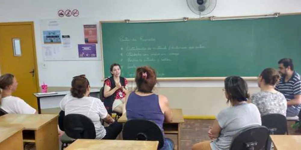 Imagem ilustrativa da imagem Colégio Ponta Grossa aproxima famílias à instituição