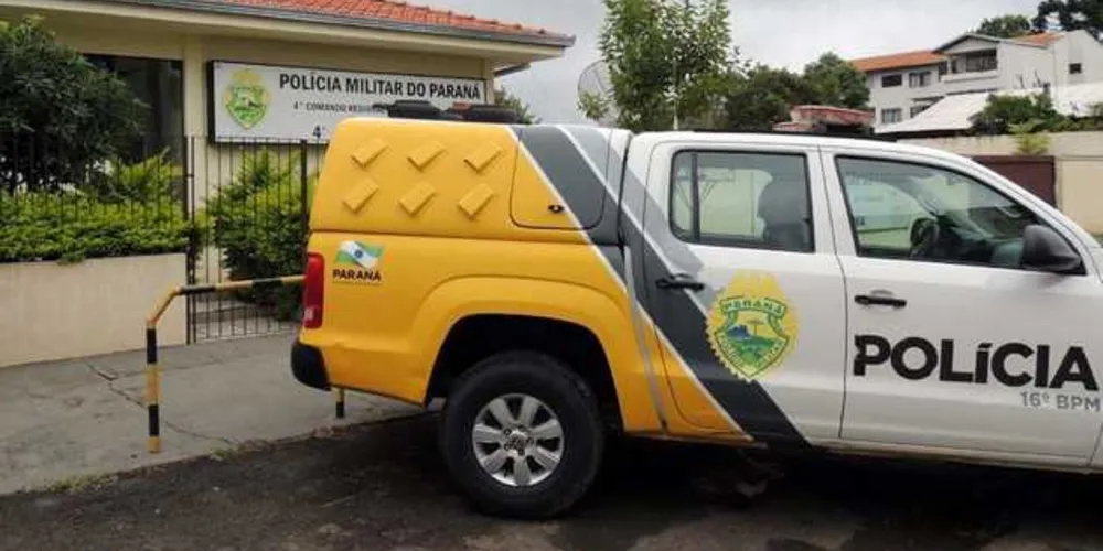 Imagem ilustrativa da imagem Pedaços de carro são achados dentro de rio na região