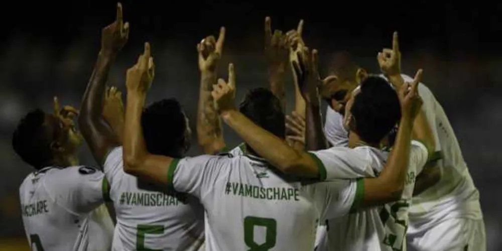 Imagem ilustrativa da imagem Chape bate o Zulia e estreia na Libertadores com o pé direito