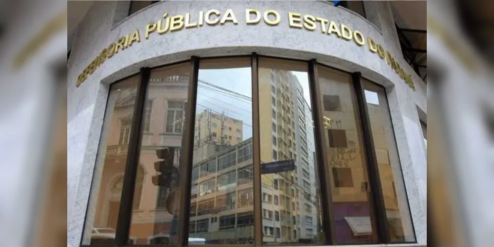 São 14 vagas entre nível superior e médio / Imagem: Fotos Públicas