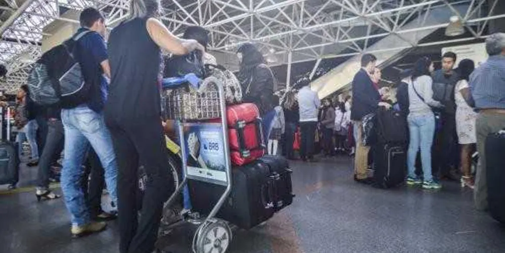 Novo regulamento aprovado pela Anac para o transporte aéreo de passageiros prevê a possibilidade de as empresas cobrarem por qualquer bagagem despachada 