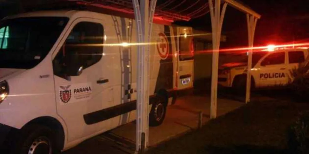 Homem ficou gravemente ferido / Imagem:Bruno Gomes/Gazeta Popular