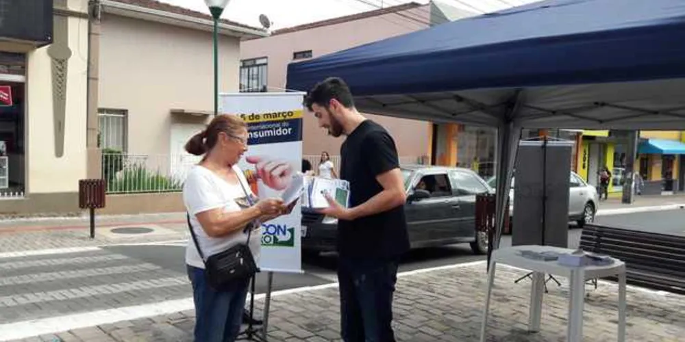 Ação foi alusiva ao dia do consumidor Imagem: Assessoria de Imprensa 