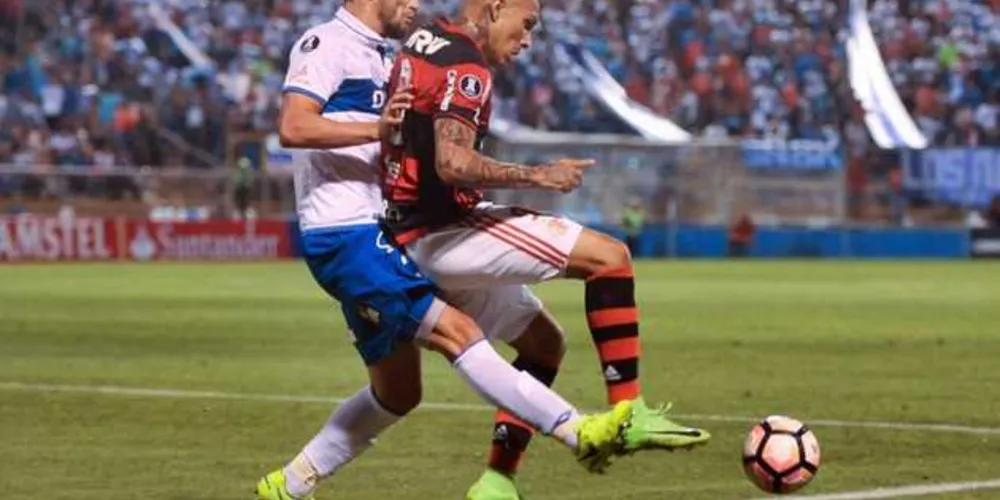 Imagem ilustrativa da imagem Flamengo perde para a Universidad Católica no Chile