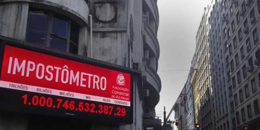 'Placar do imposto' acompanha pagamento de tributos por parte dos brasileiros