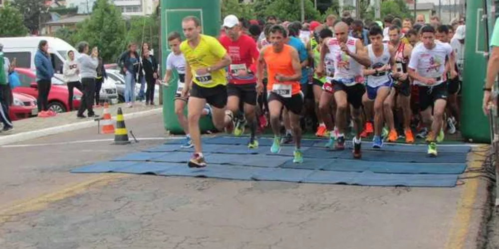 Imagem ilustrativa da imagem Corrida Rústica de Castro distribui R$ 4 mil em prêmios