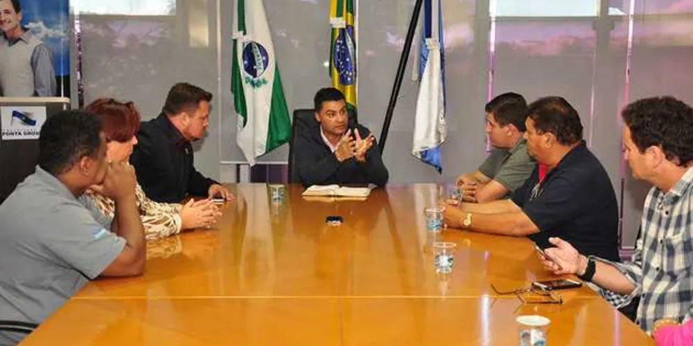 Imagem ilustrativa da imagem Prefeitura recebe visita de representantes do PMB