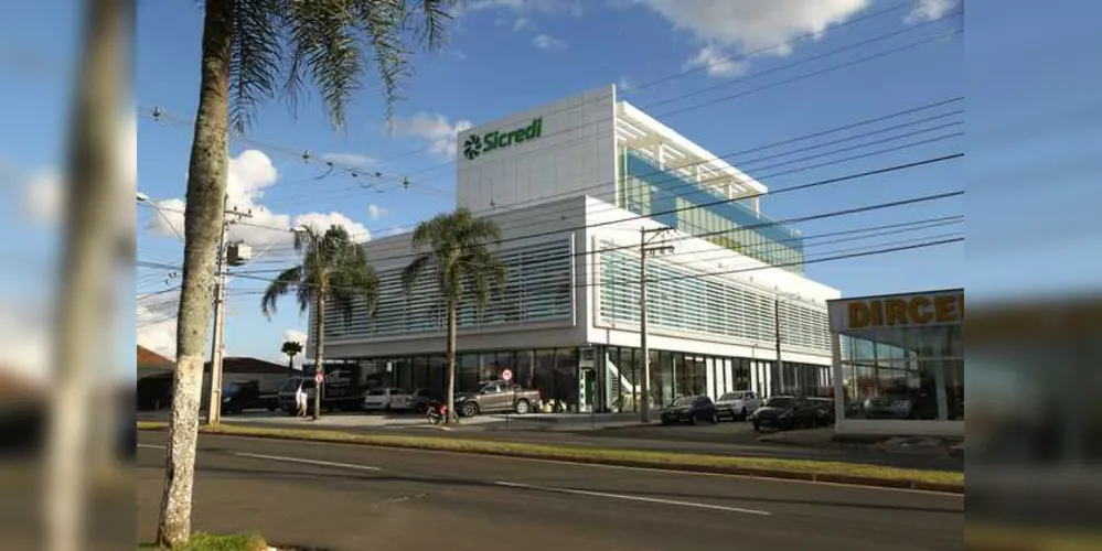 Imagem ilustrativa da imagem Sicredi inaugura nova sede regional de R$ 33 mi hoje