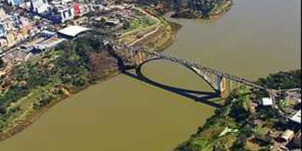 Imagem ilustrativa da imagem PR e Paraguai querem segunda ponte na divisa