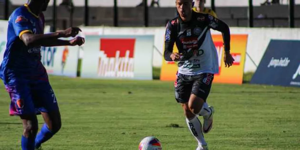 Polivalente, Lucas Batatinha está contente com postura da equipe/ Foto: RBM Assessoria