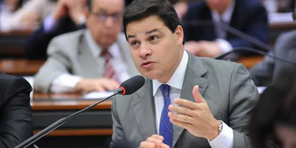 Imagem ilustrativa da imagem Prefeitos discutem  em PG obras para a Educação