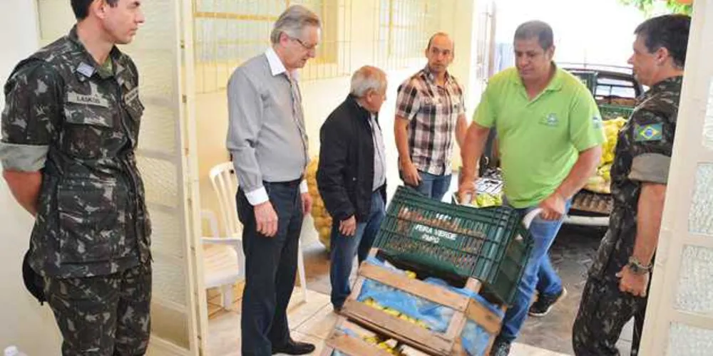 Lar das Vovozinhas recebe alimentos do Feira Verde/ Foto: Divulgação  