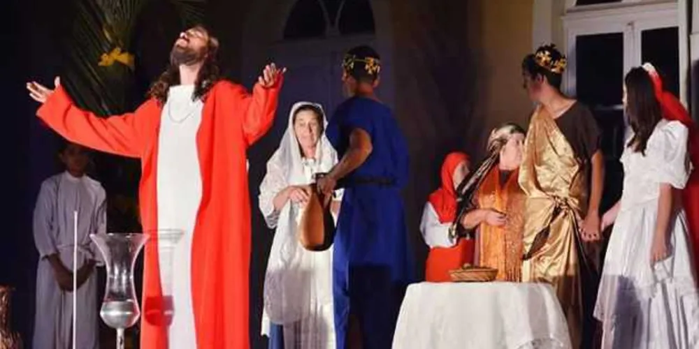 Imagem ilustrativa da imagem Procissões e missas abrem feriado de Páscoa em PG