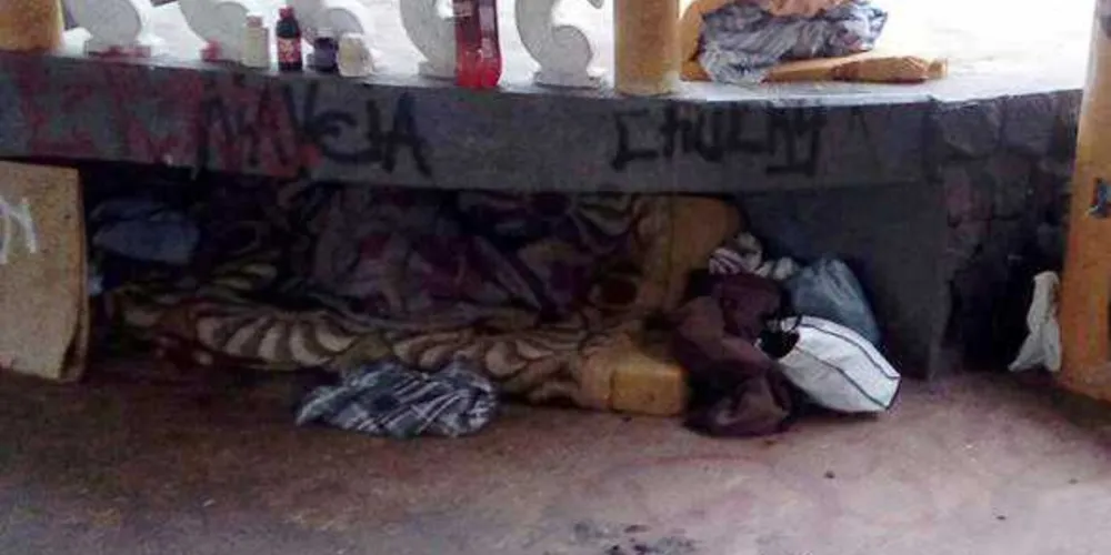 Imagem ilustrativa da imagem Jovens ateiam fogo em morador de rua em Telêmaco
