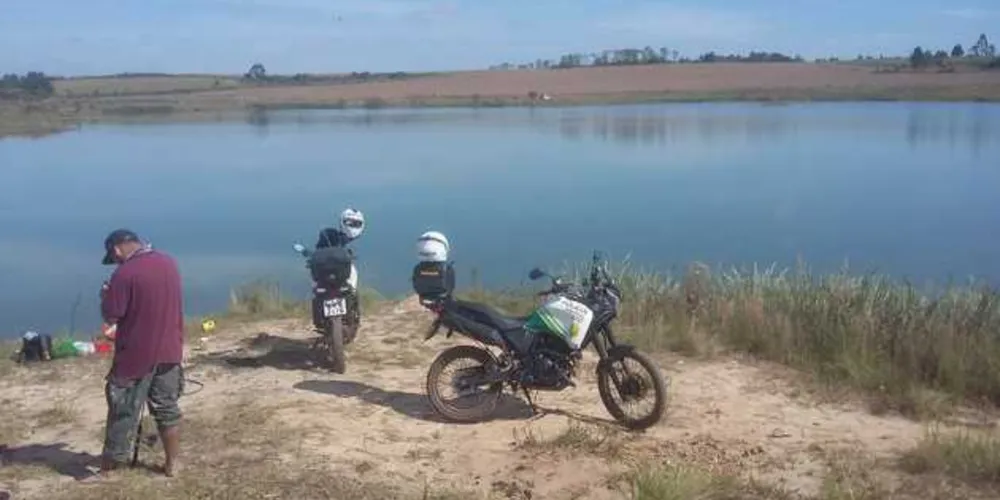 Imagem ilustrativa da imagem Polícia Ambiental orienta pescadores da região