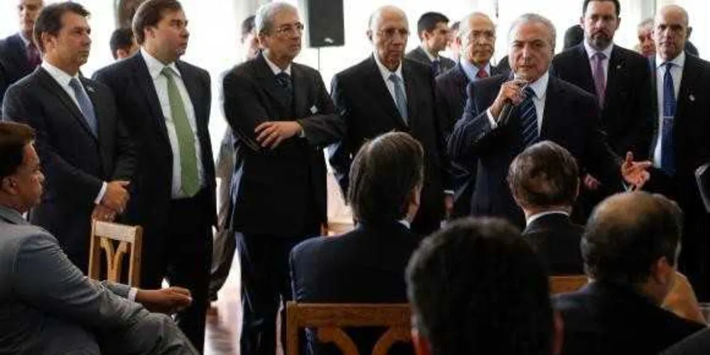 Presidente Michel Temer discute reforma da Previdência durante café da manhã com deputados e senadores da base aliada 