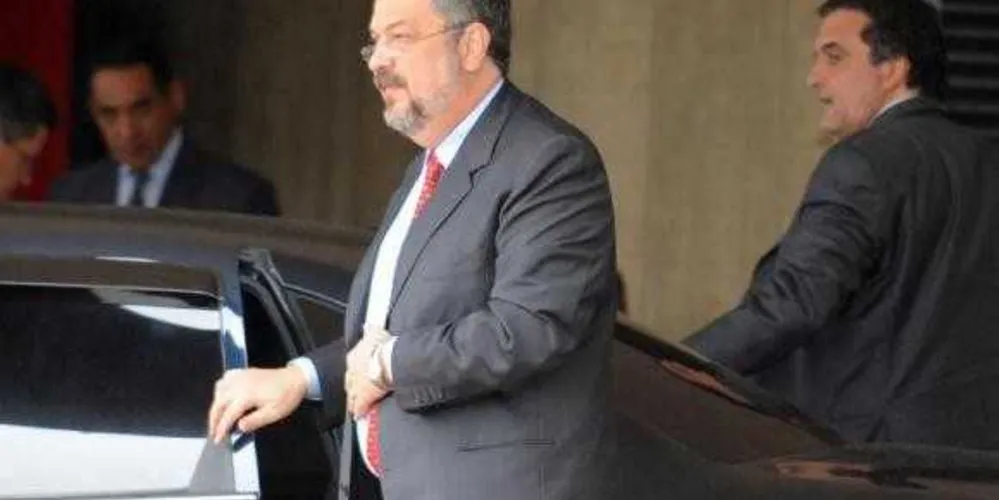 Imagem ilustrativa da imagem Palocci diz que pode revelar "nomes e operações" para a Lava Jato