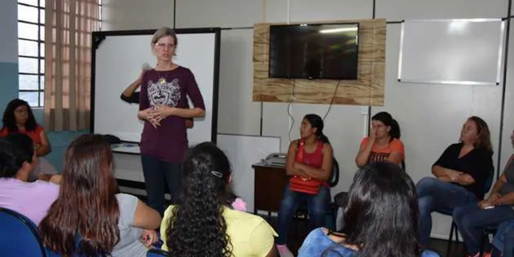 Imagem ilustrativa da imagem Pedagogas de Carambeí receberão orientação sobre o ‘Baleia Azul’
