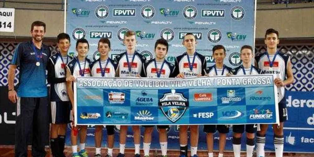 Associação Vila Velha/PG faturou título do campeonato sem perder nenhum jogo | Foto: Josi Schmidt