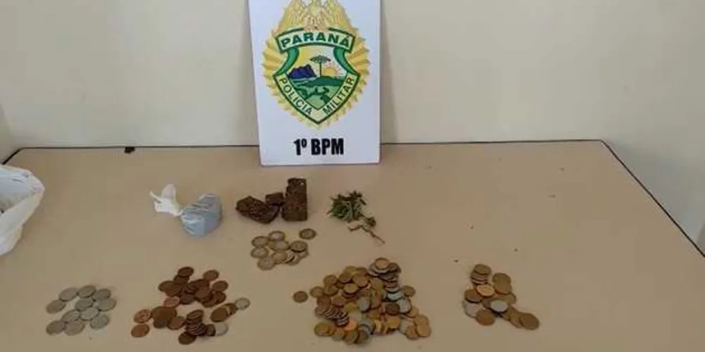 Foram apreendidos 36 gramas de maconha, além de um pé da mesma droga | aRede/COP