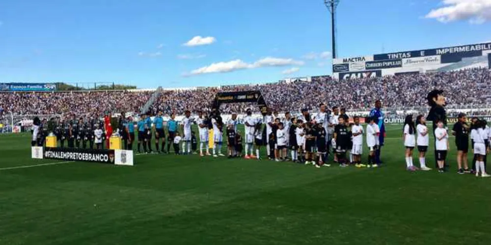 Rodriguinho, duas vezes, e Jadson marcaram os gols da vitória corintiana | Alexandre Battibugli/FPF