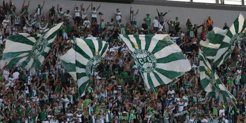 Em casa, Furacão teve jogador expulso e não conseguiu segurar o rival alviverde | Federação Paranaense de Futebol