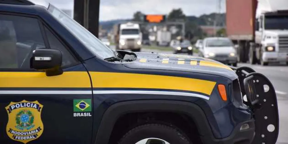 PRF flagra mais de 500 ultrapassagens proibidas durante o feriado no Paraná; 11 pessoas morreram | Divulgação/PRF