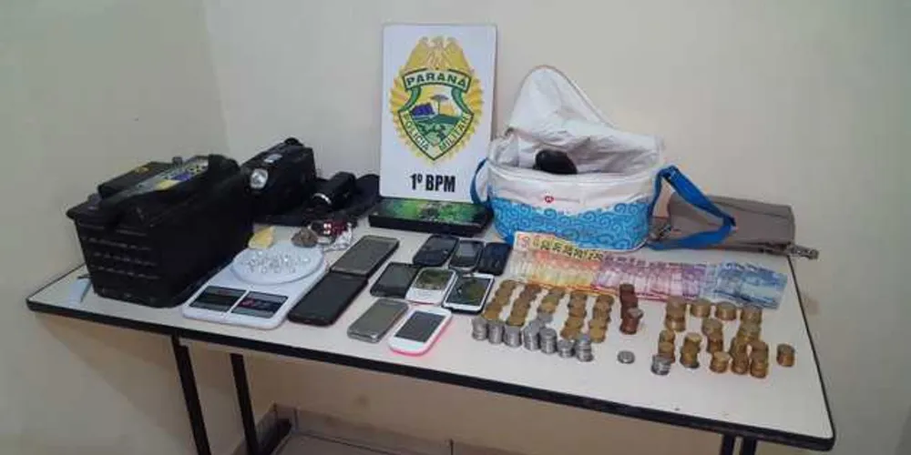 Duas pessoas foram presas durante a ação da Polícia Militar | aRede/COP