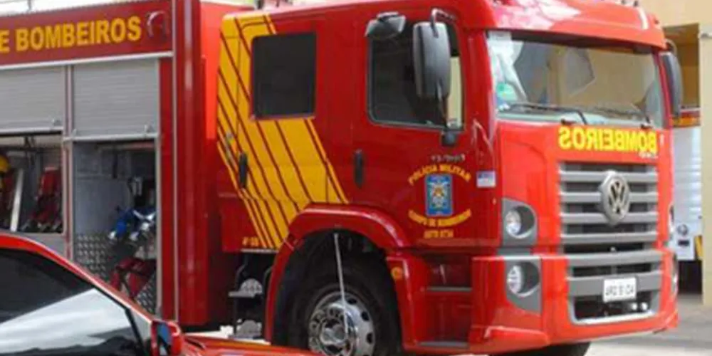 Bombeiros conseguiram controlar as chamas e ninguém ficou ferido | Imagem Ilustrativa/AEN