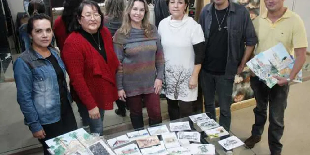 Imagem ilustrativa da imagem Grupo quer resgatar com arte amor por PG