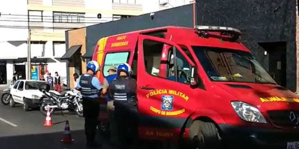 Acidente aconteceu na tarde desta segunda-feira e deixou vítima apenas com escoriações | aRede/COP