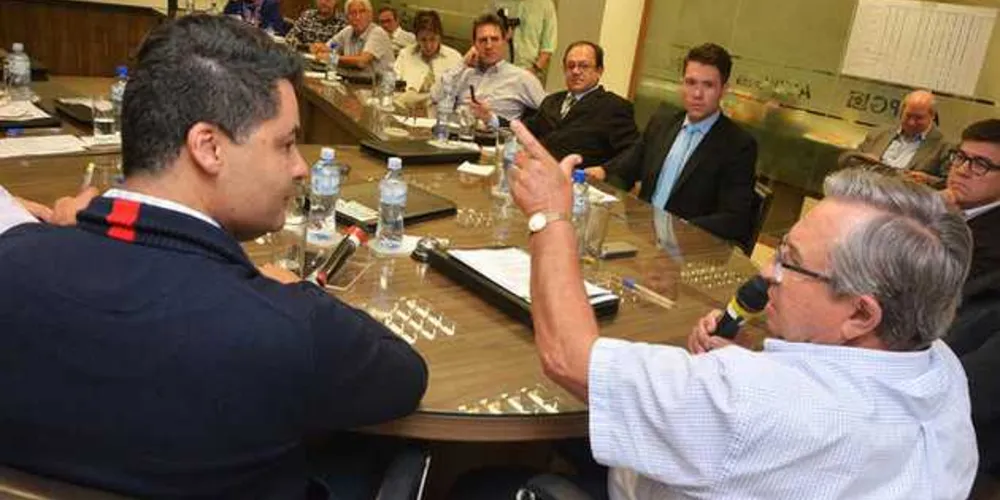 Prefeitura assinou a contratação do Programa Municipal de Atração de Investimentos (PMAI), em parceria com a a Acipg