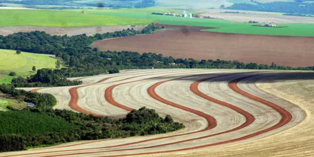 Pesquisas buscarão desenvolver novas tecnologias de conservação de solo no Paraná | ANPr