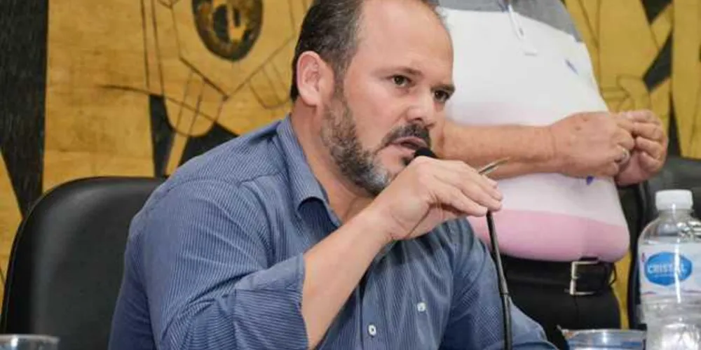 Vereador usou as redes sociais para "desabafar" após decisão favorável
