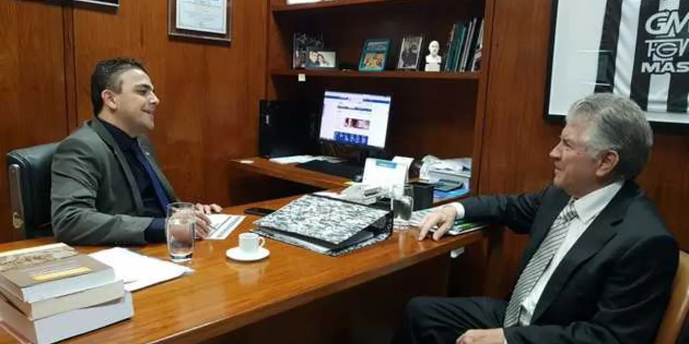 Imagem ilustrativa da imagem Prefeito de São Mateus do Sul visita Aliel em Brasília